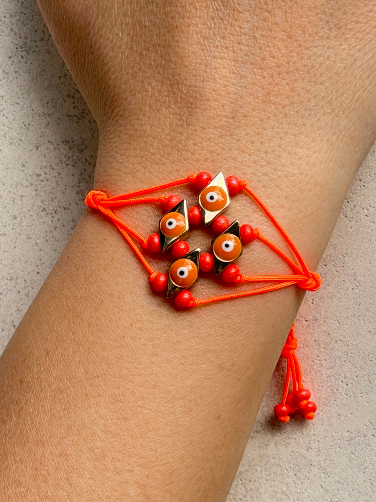 Bracelet Nœuds Éternels Élégant