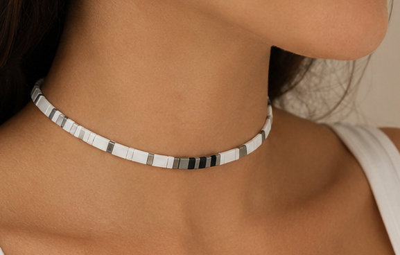 Color Beat Chokers